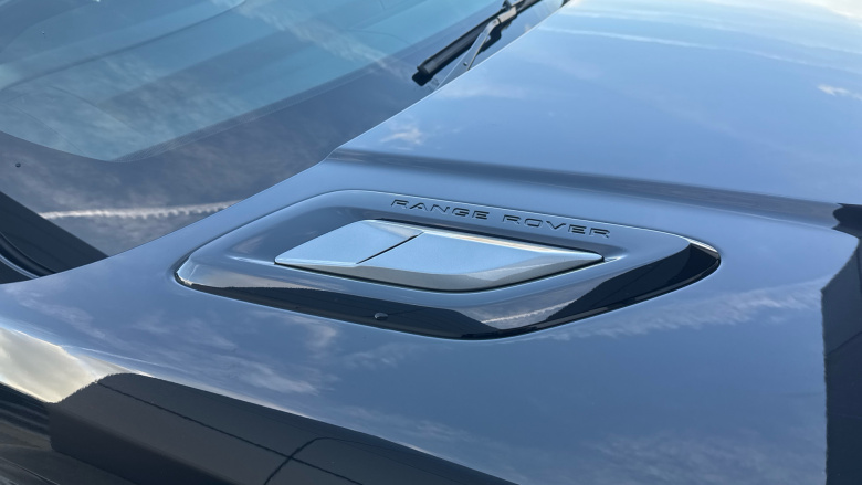 Land Rover Range Rover Sport 3.0 D300 HSE Silver 5dr Auto Diesel Estate